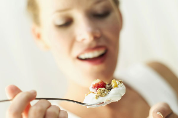 Promoting balanced diets and healthy lifestyles